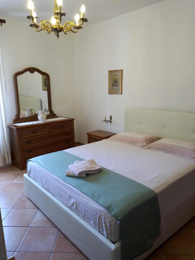 Appartamento Bellavista Castellina Marittima Luaran gambar